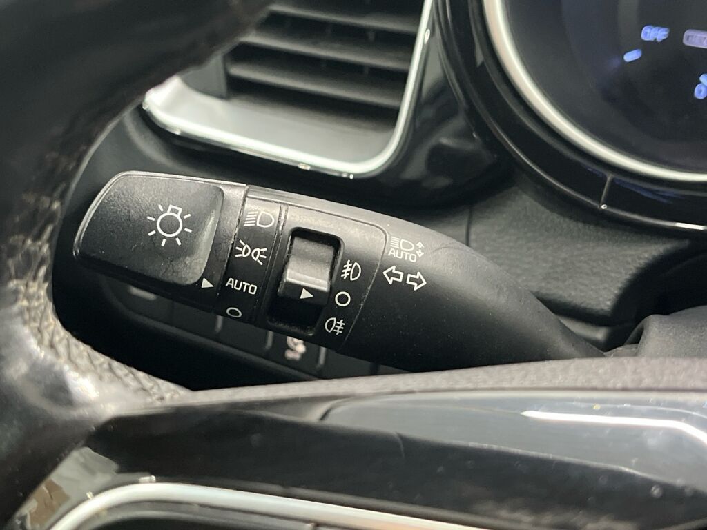 Kia Ceed 2021 Valkoinen