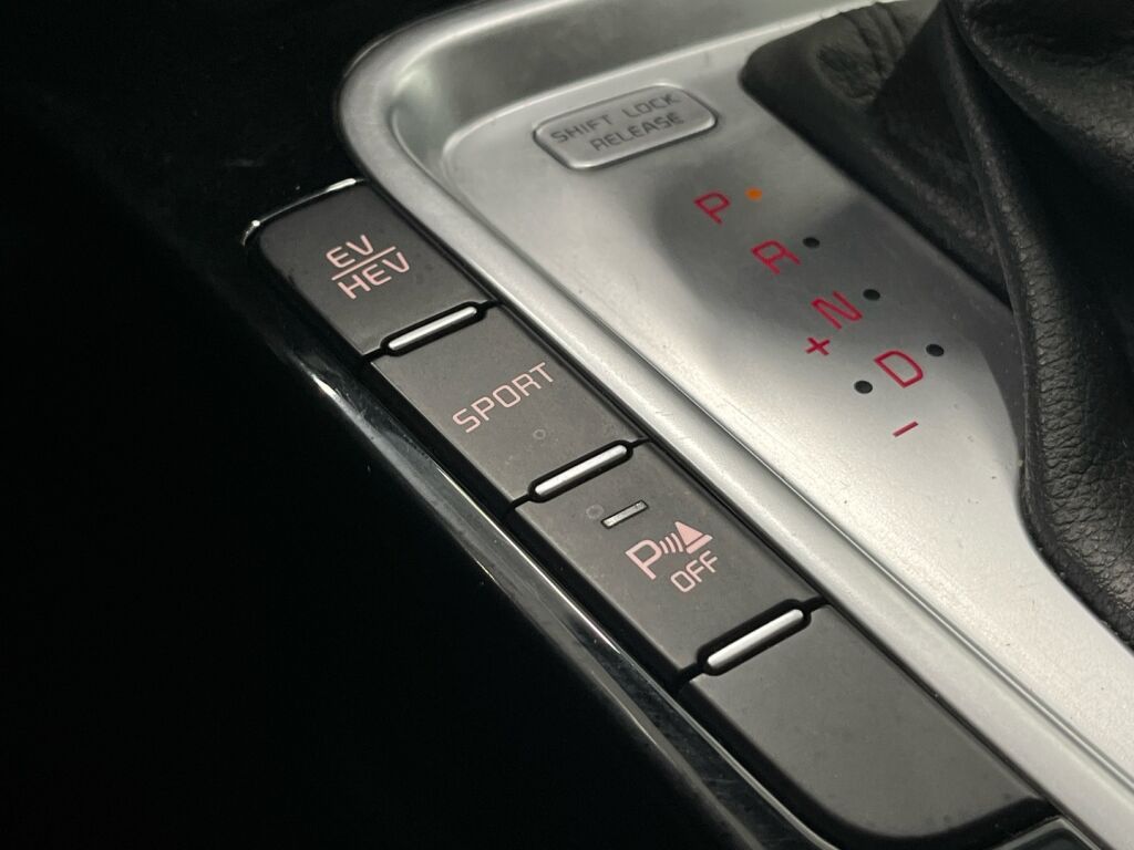 Kia Ceed 2021 Valkoinen