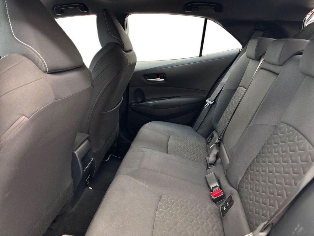 Toyota Corolla 2021 Ruskea (beige)