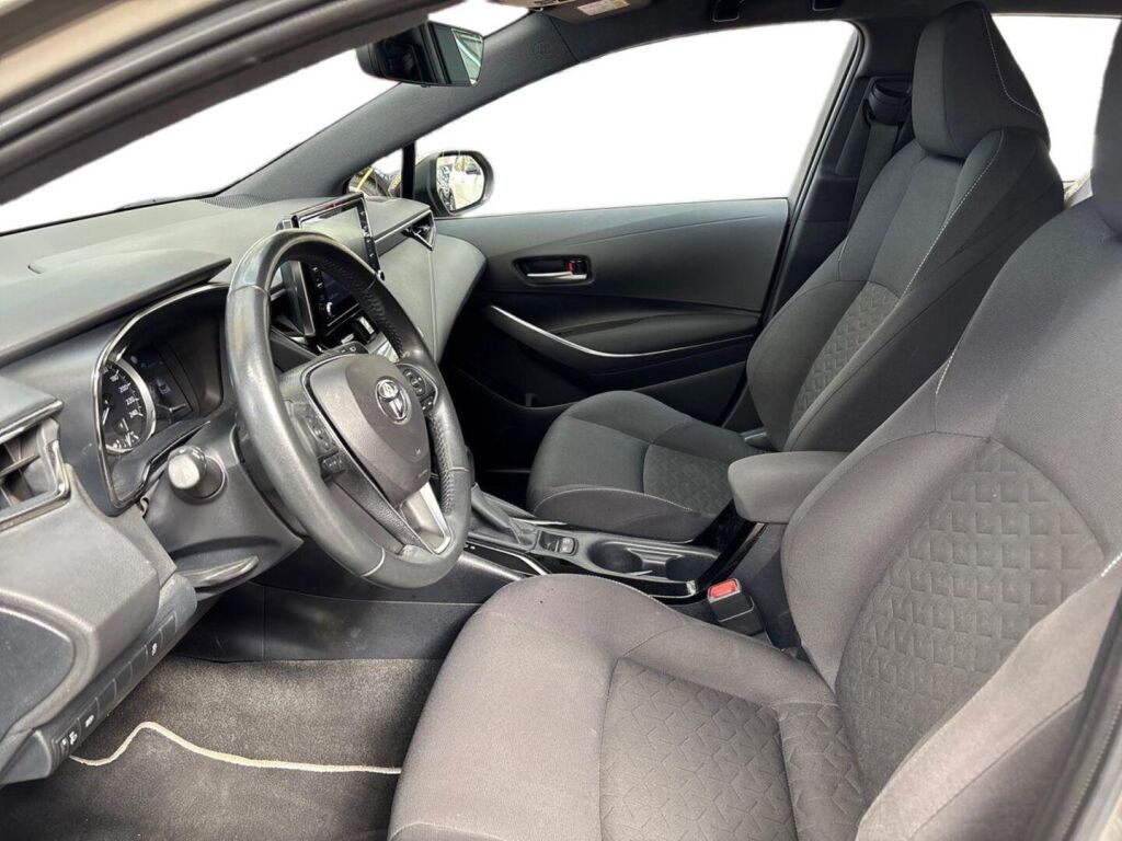 Toyota Corolla 2021 Ruskea (beige)