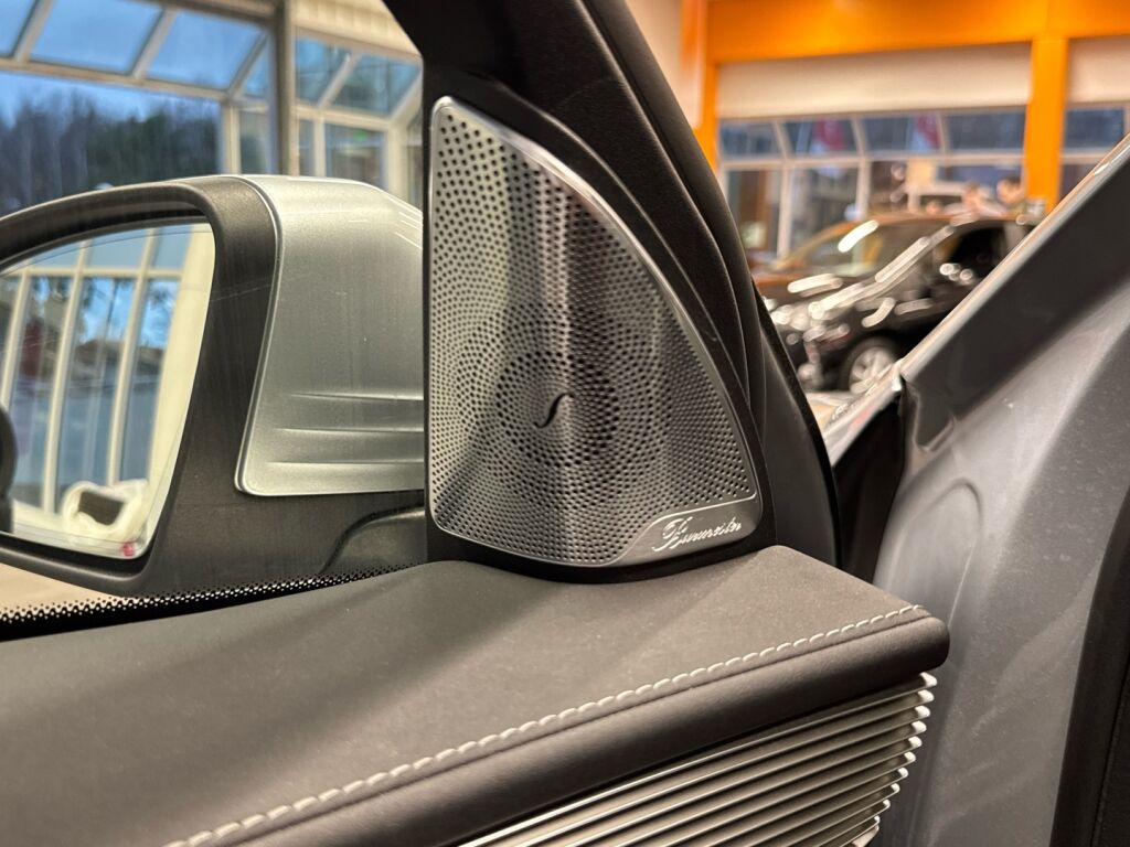 Mercedes-Benz EQC 2021 Hopea