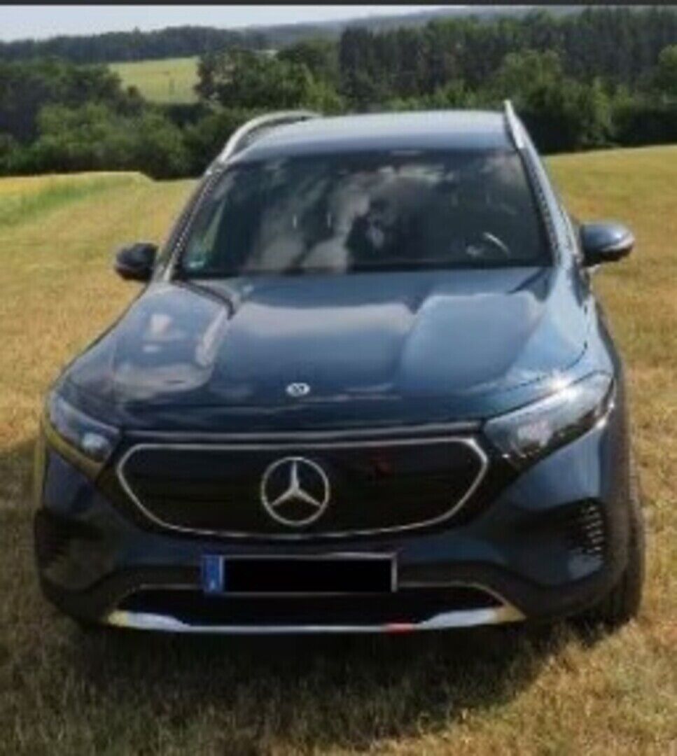 Mercedes-Benz EQB 2022 