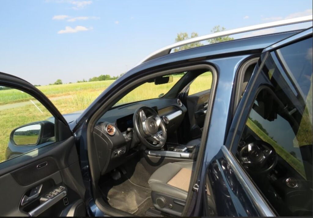 Mercedes-Benz EQB 2022 
