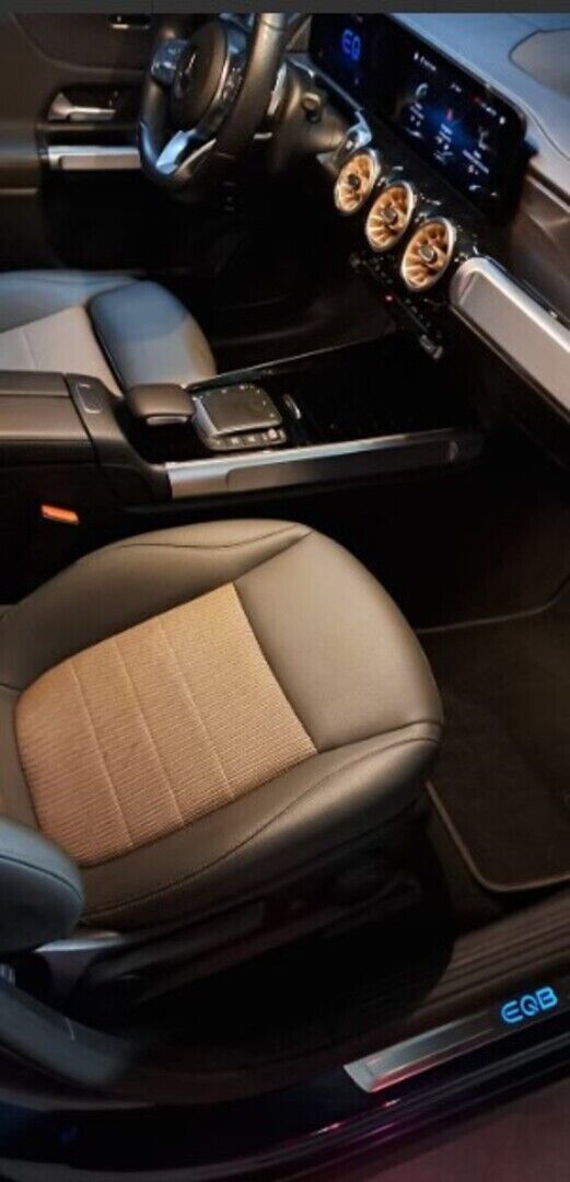 Mercedes-Benz EQB 2022 