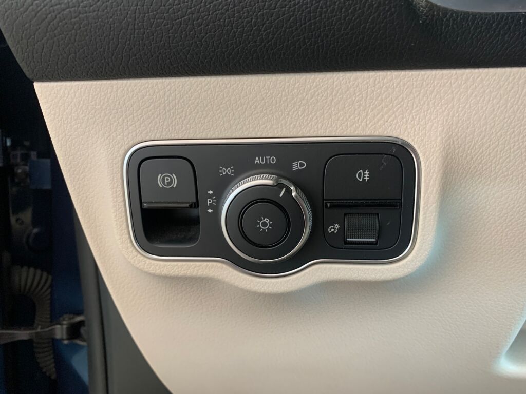 Mercedes-Benz EQB 2022 