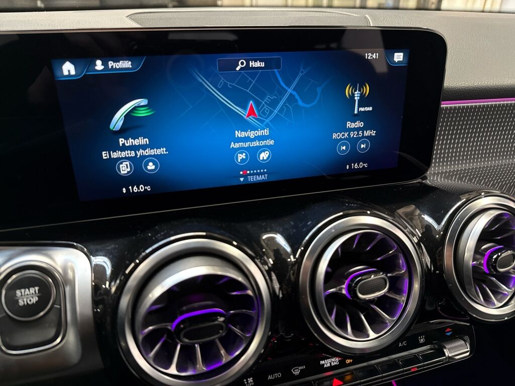 Mercedes-Benz EQB 2023 