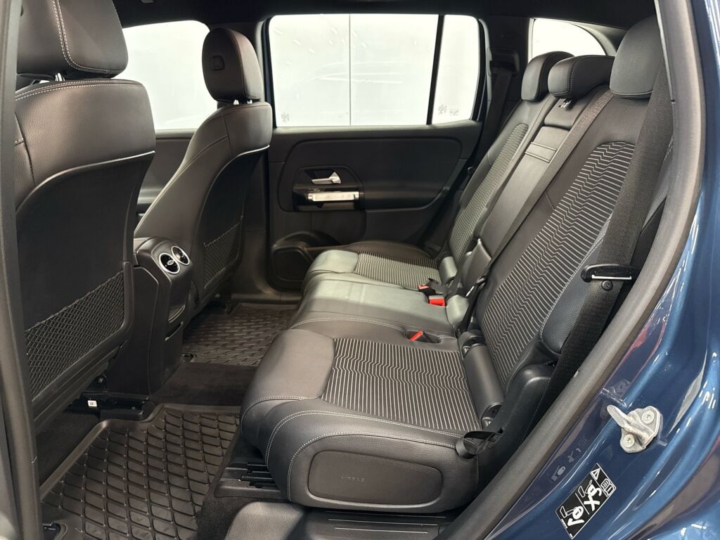 Mercedes-Benz EQB 2023 