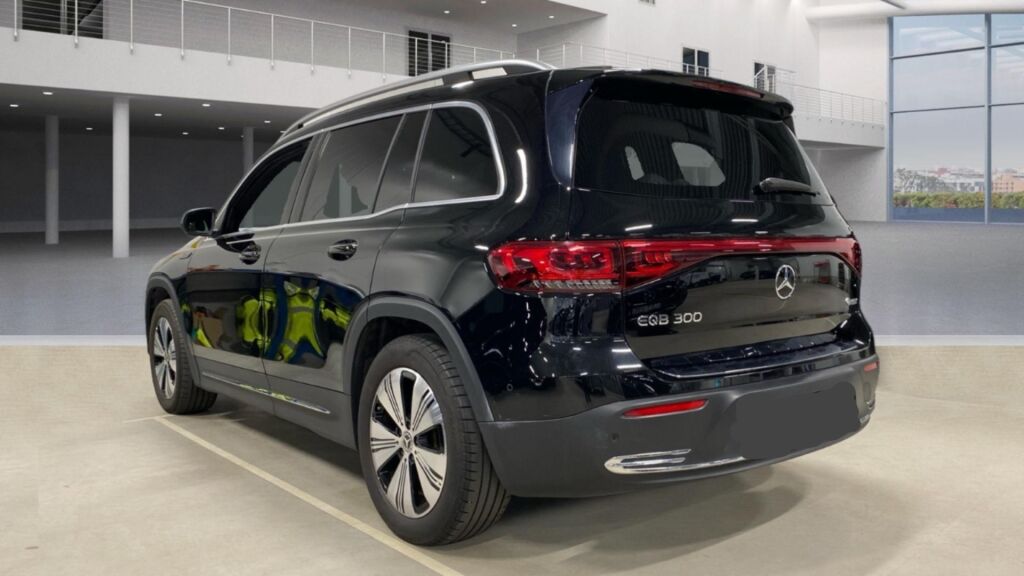 Mercedes-Benz EQB 2023 