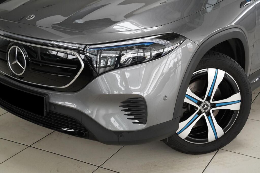 Mercedes-Benz EQB 2023 