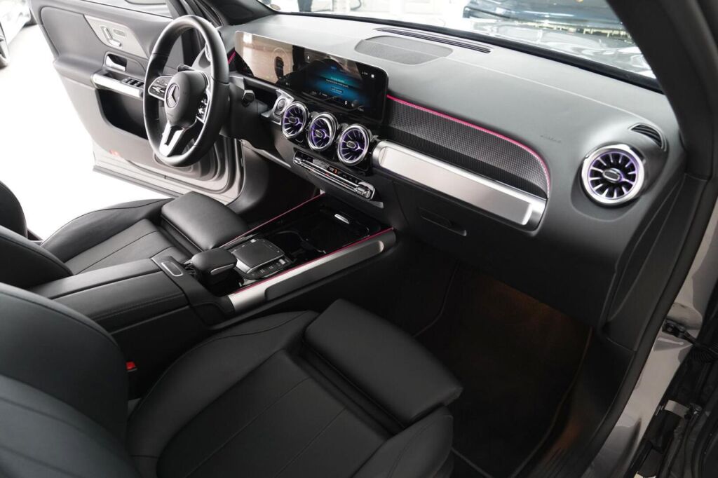 Mercedes-Benz EQB 2023 