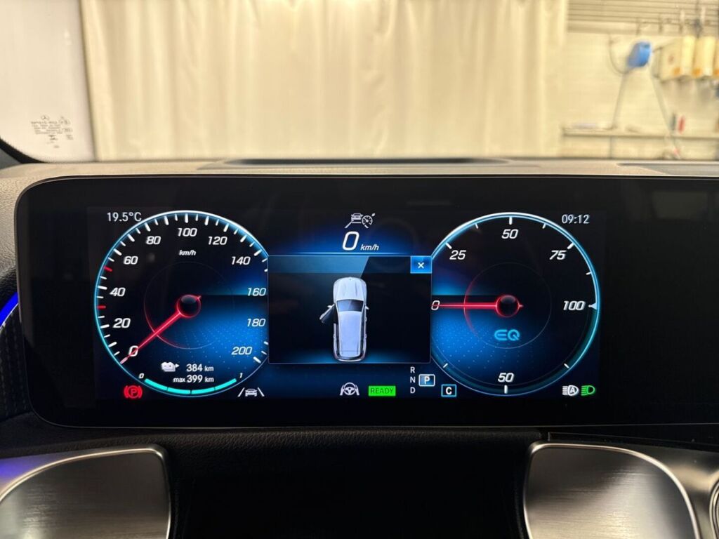 Mercedes-Benz EQB 2023 