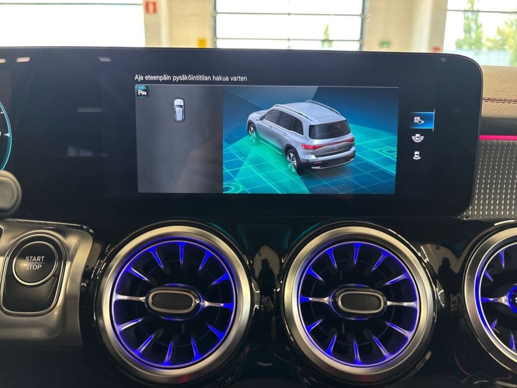 Mercedes-Benz EQB 2023 Musta