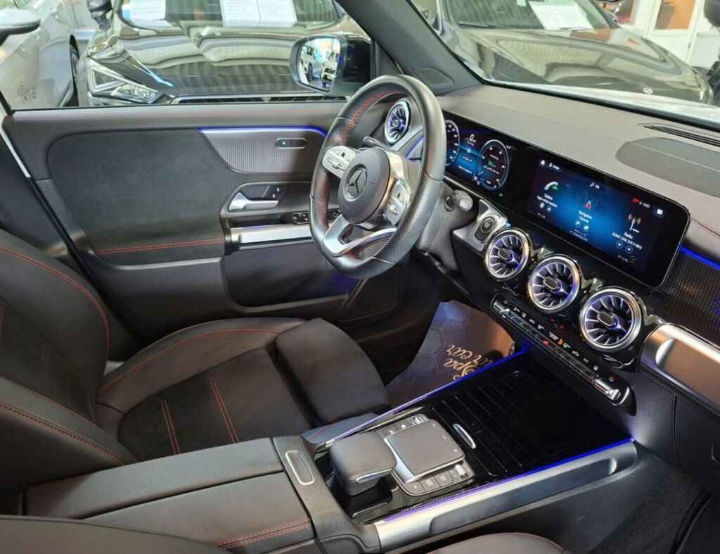 Mercedes-Benz EQB 2024 Valkoinen (Polar White)
