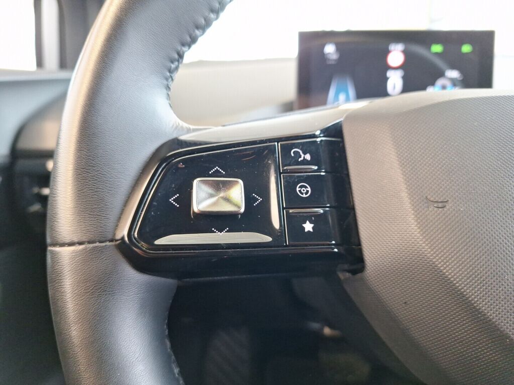 Mg MG4 2023 met. harmaa