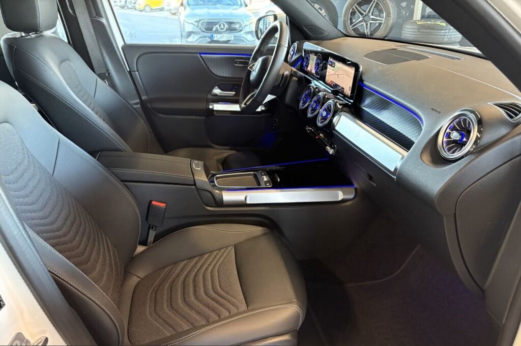 Mercedes-Benz EQB 2024 