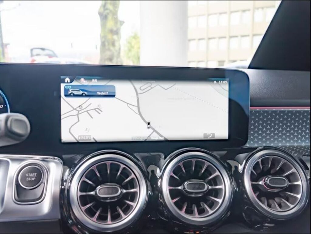 Mercedes-Benz EQB 2024 