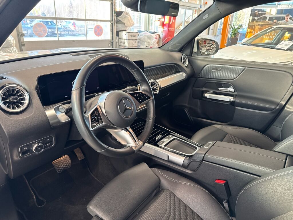 Mercedes-Benz EQB 2024 