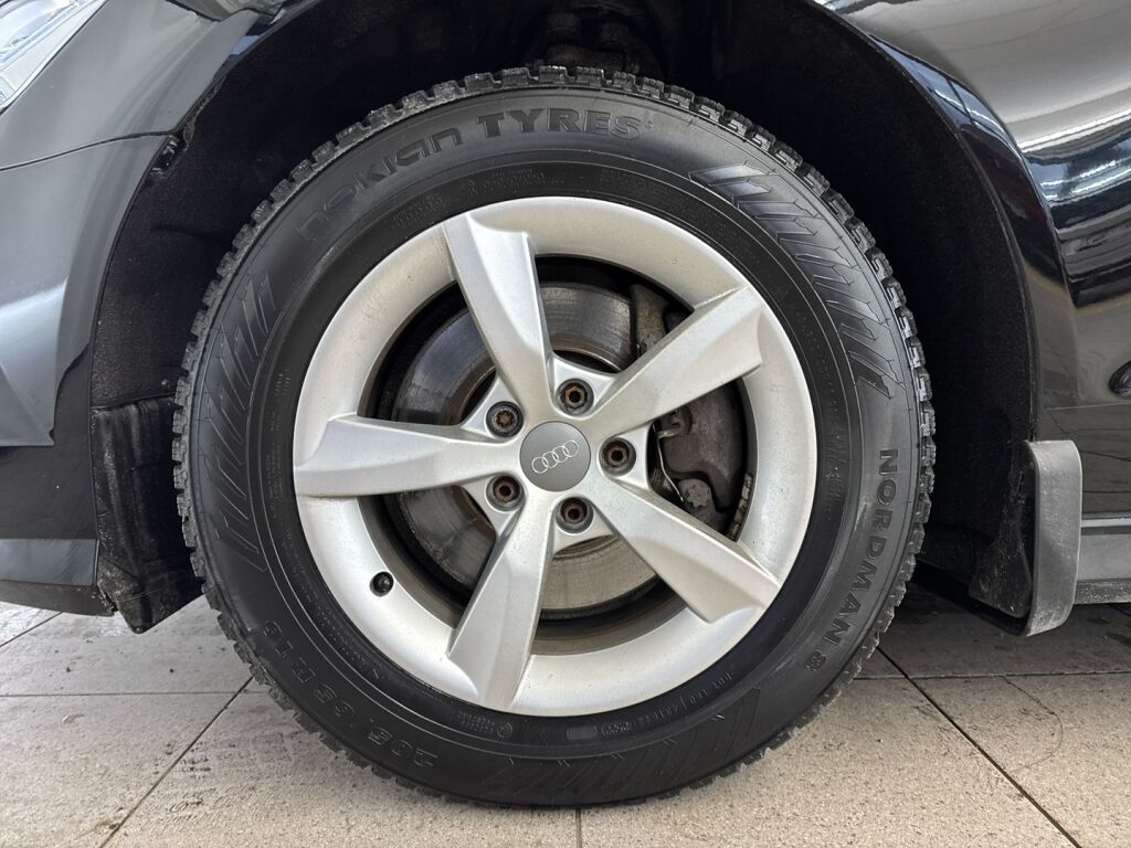 Audi A6 2018 Musta