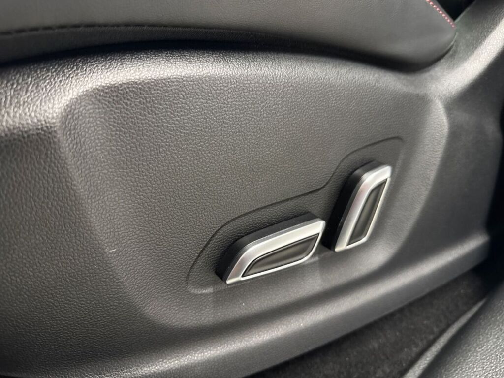 Mg EHS 2022 Valkoinen