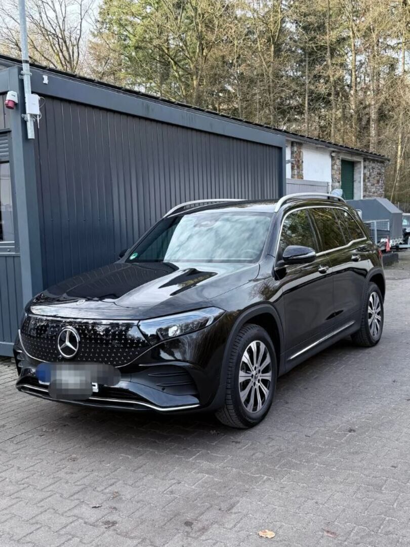 Mercedes-Benz EQB 2025 