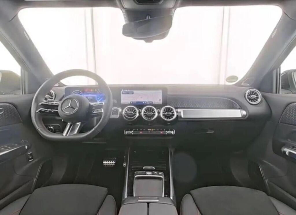 Mercedes-Benz EQB 2025 