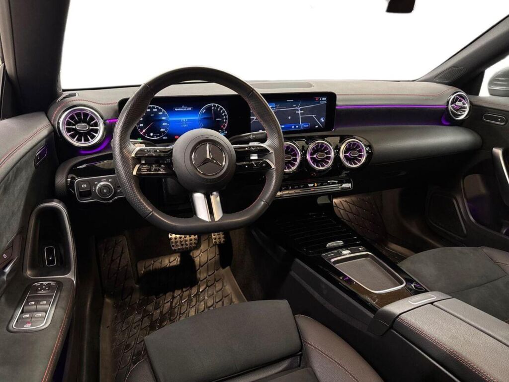 Mercedes-Benz CLA 2025 Harmaa