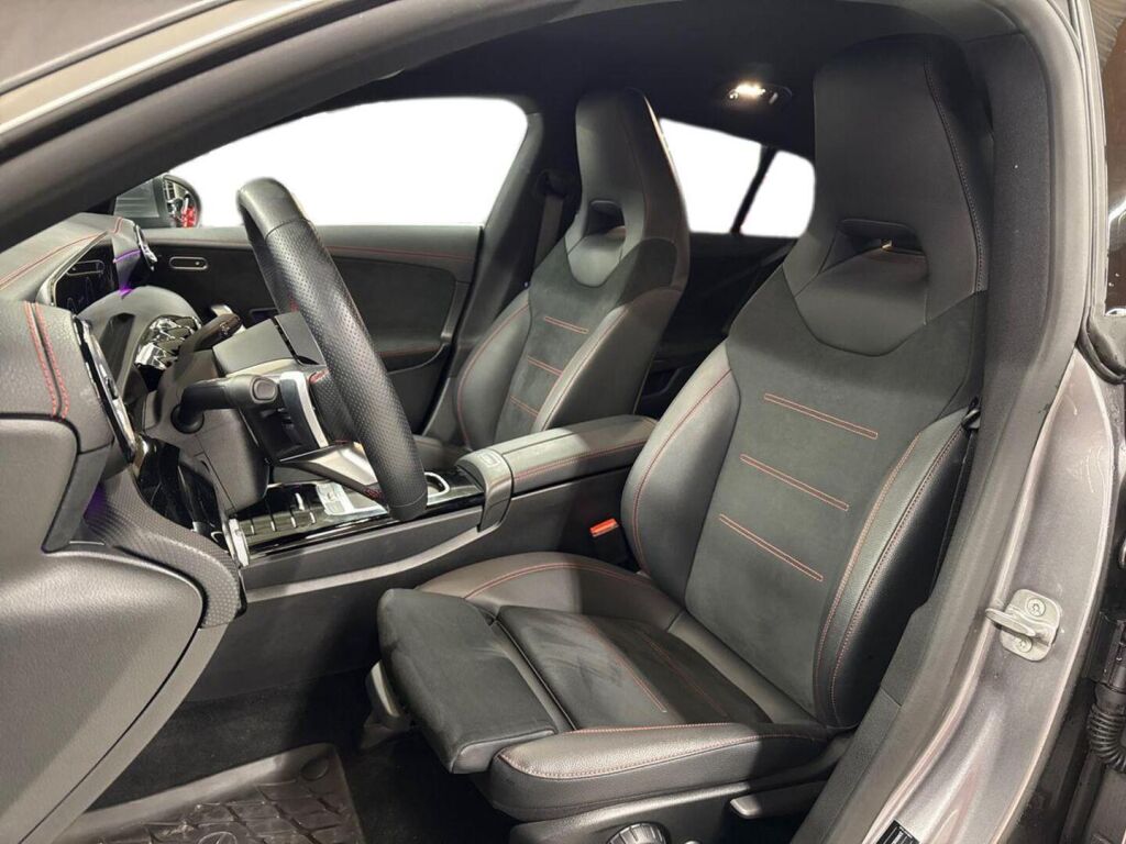 Mercedes-Benz CLA 2025 Harmaa