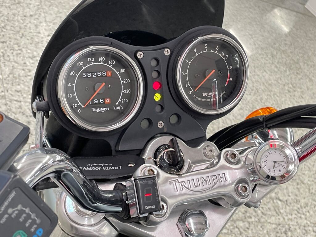 Triumph Thunderbird 2000 Harmaa