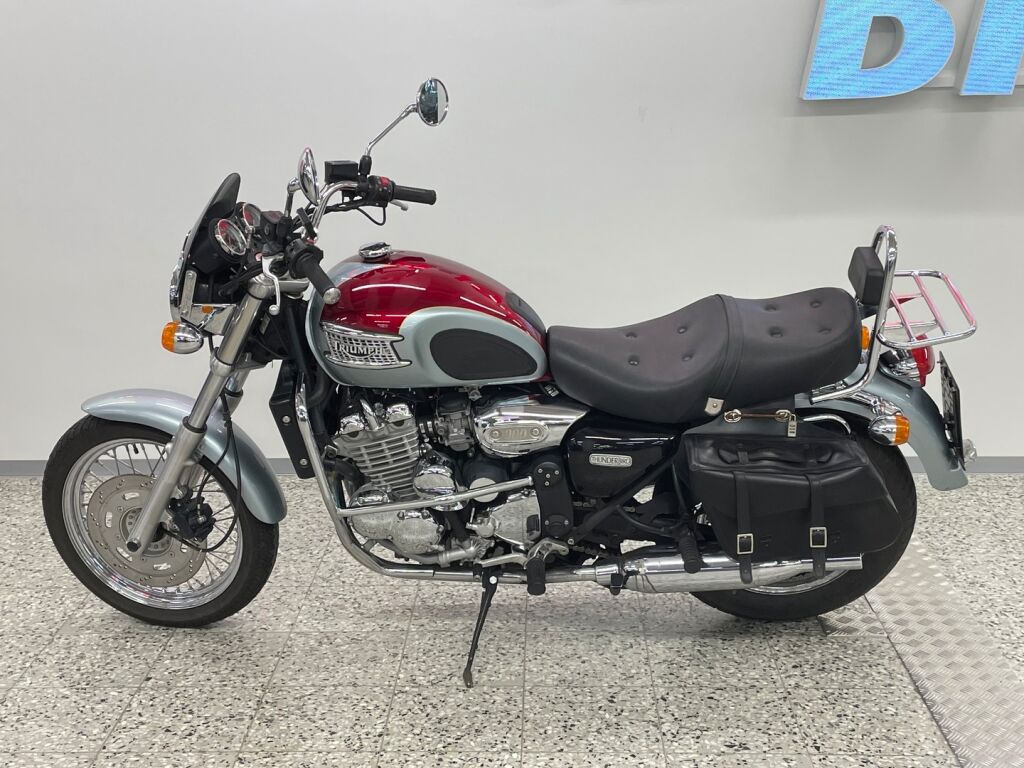 Triumph Thunderbird 2000 Harmaa