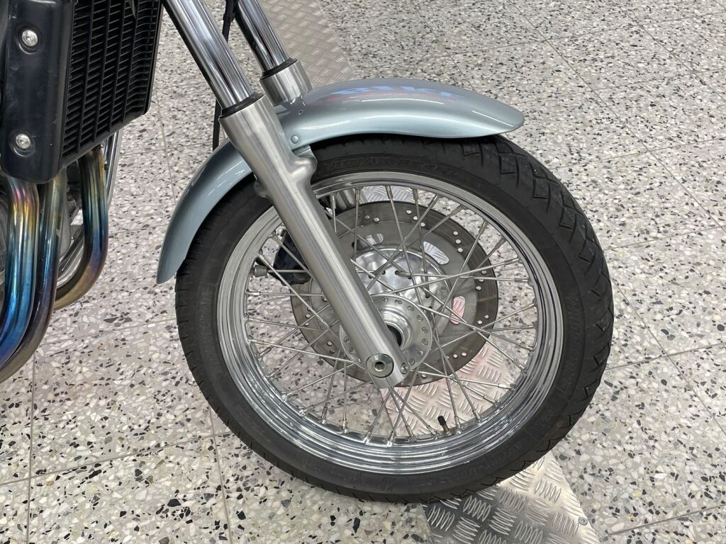 Triumph Thunderbird 2000 Harmaa