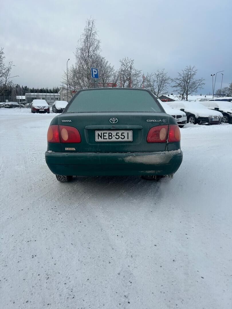 Toyota Corolla 2000 Vihreä