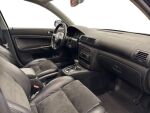 Volkswagen Passat 2002 Musta