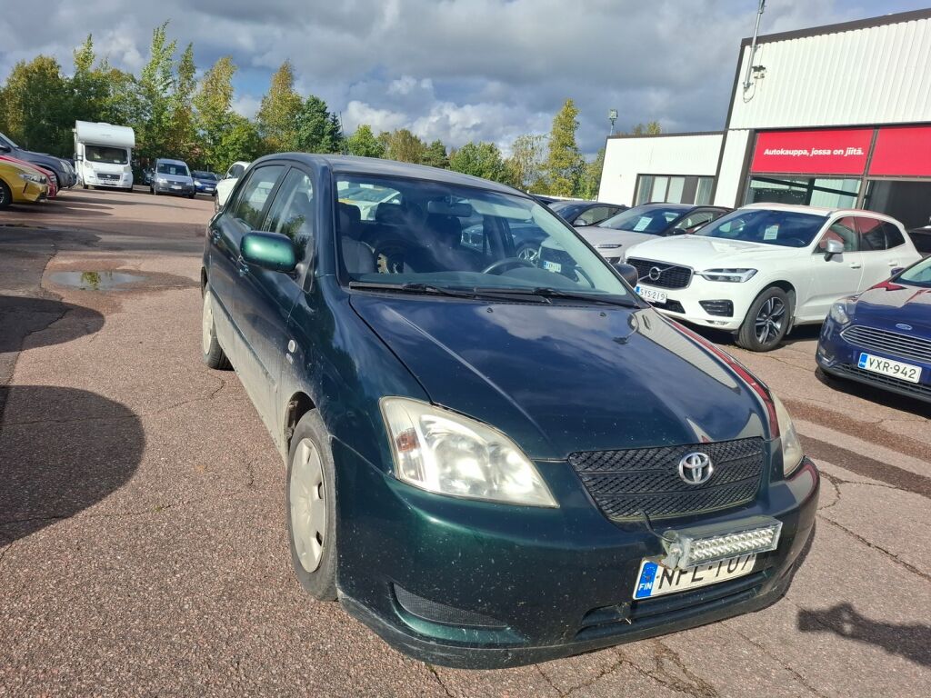 Toyota Corolla 2003 Vihreä