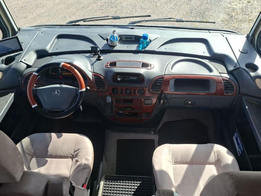 Niesmann+bischoff Flair I 6700 2004 
