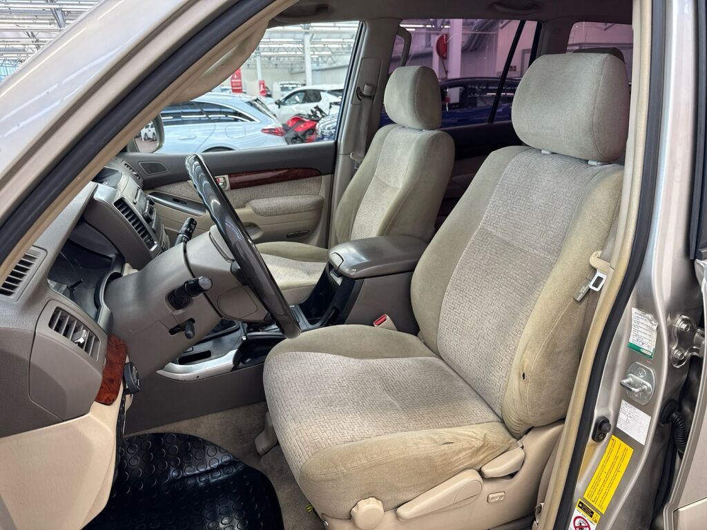 Toyota Land Cruiser 2004 Keltainen