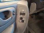 Chrysler Voyager 2005 Harmaa
