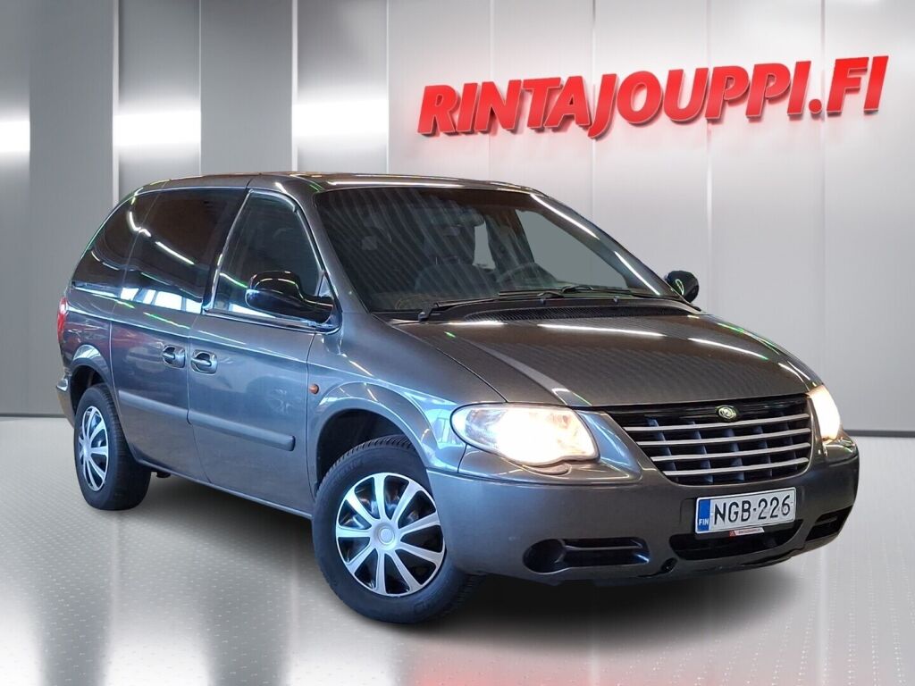 Chrysler Voyager 2005 Harmaa