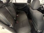 Toyota Corolla 2004 Valkoinen