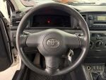 Toyota Corolla 2004 Valkoinen