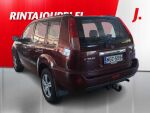 Nissan X-TRAIL 2005 Punainen