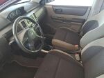 Nissan X-TRAIL 2005 Punainen
