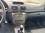 Toyota Avensis 2004 Harmaa