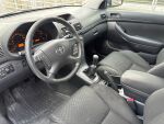Toyota Avensis 2004 Harmaa
