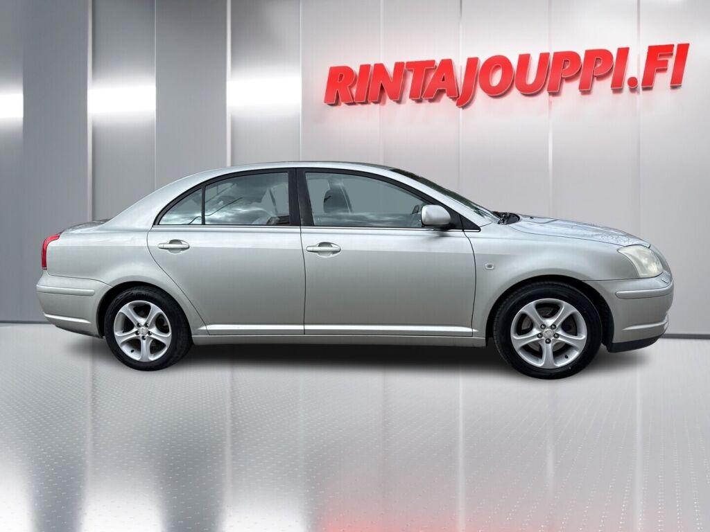 Toyota Avensis 2004 Harmaa