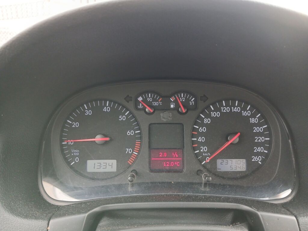Volkswagen Bora 2005 Sininen