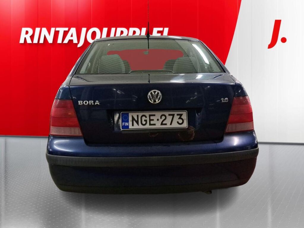 Volkswagen Bora 2005 Sininen