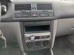 Volkswagen Bora 2005 Sininen