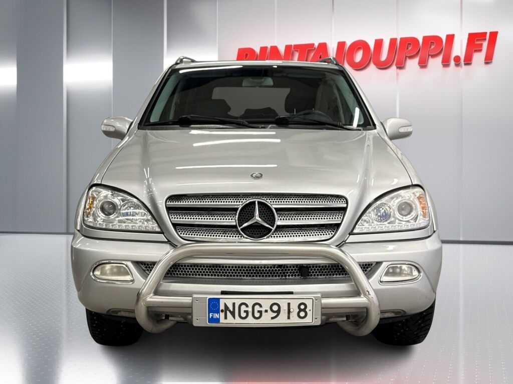 Mercedes-Benz ML 2002 Harmaa