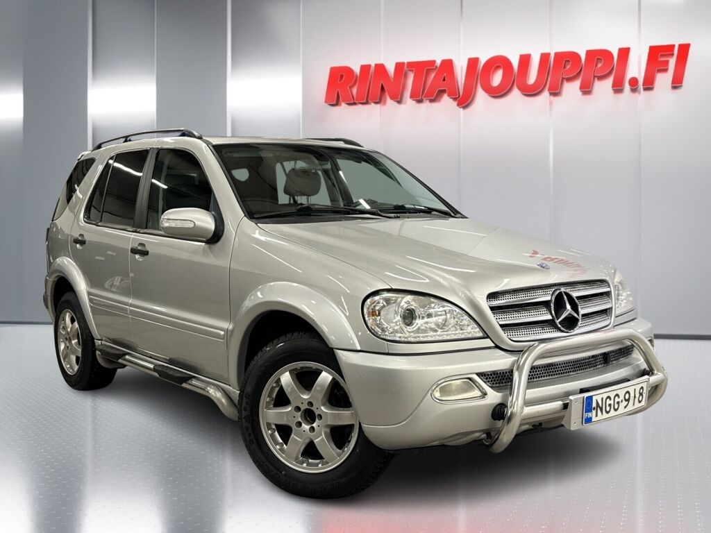 Mercedes-Benz ML 2002 Harmaa