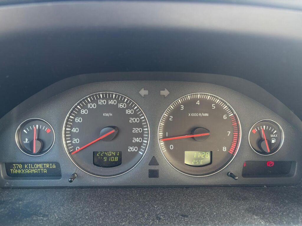 Volvo S60 2005 Musta